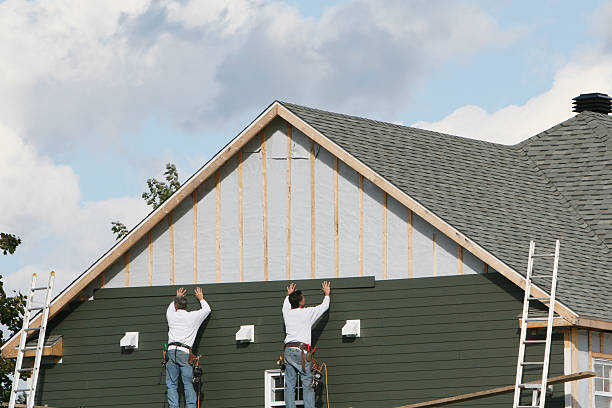 Professional Siding Replacement technician working in Halifax, PA
